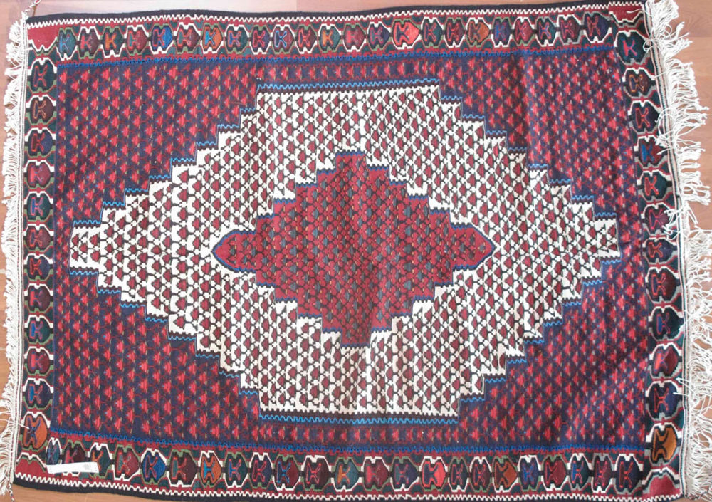 Kilim, Seneh, Persian (3' 11'' x 5' 11'')